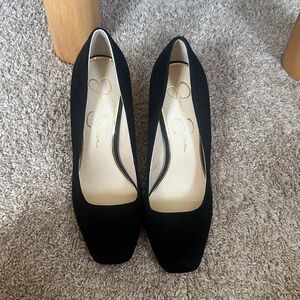 Jessica Simpson Black Heels